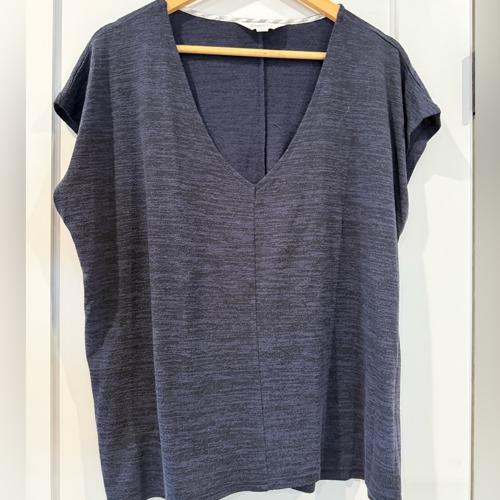 Market & Spruce Navy V-Neck Top